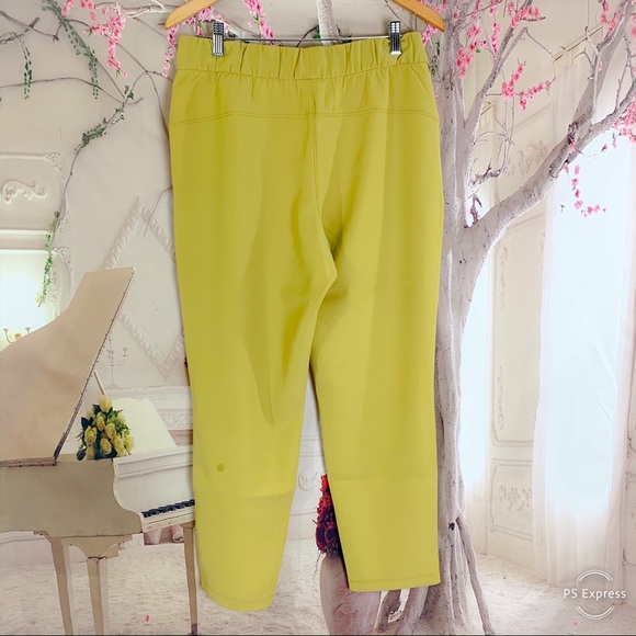 NEW Lululemon On the Fly In Vintage Gold Pants - Picture 6 of 8